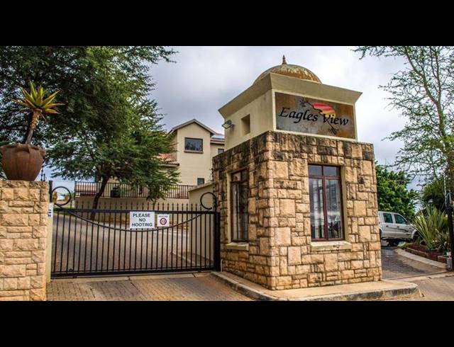 LAND FOR SALE IN ROODEKRANS